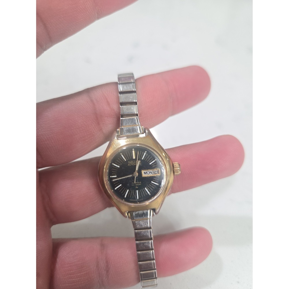 Vintage lady's automatic wristwatch Seiko Hi-Beat 2206-0099 running